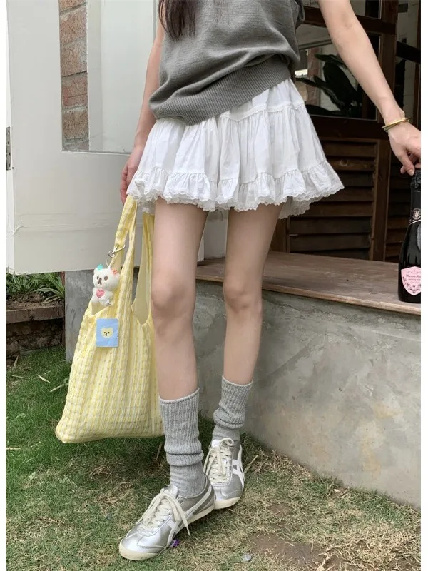 Новая женская зимняя повседневная короткая юбка Pure Desire с высокой талией, пышным А-образным силуэтом и кружевной отделкой
Новая женская зимняя повседневная короткая юбка Pure Desire с высокой талией, пышным А-образным силуэтом и кружевной отделкой