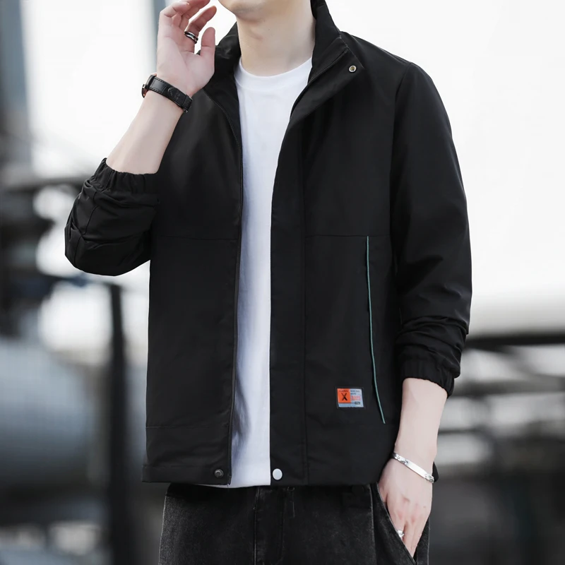Повседневная свободная куртка с воротником-стойкой, мужская простая куртка на весну и осень, новая трендовая брендовая верхняя одежда, удобный размер-стойка
Повседневная свободная куртка с воротником-стойкой, мужская простая куртка на весну и осень, новая трендовая брендовая верхняя одежда, удобный размер-стойка