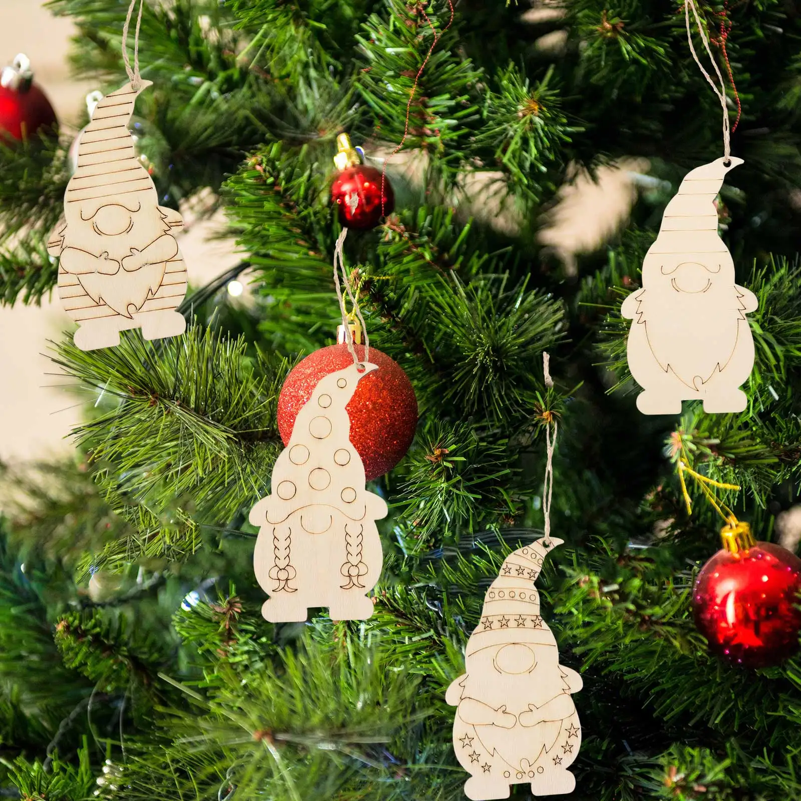40 Pcs Wooden Gnome Hanging Decorations Craft Cutouts DIY Chips Blank Wood Slices Pendant Christmas Tree Home Festive Atmosphere
40 Pcs Wooden Gnome Hanging Decorations Craft Cutouts DIY Chips Blank Wood Slices Pendant Christmas Tree Home Festive Atmosphere