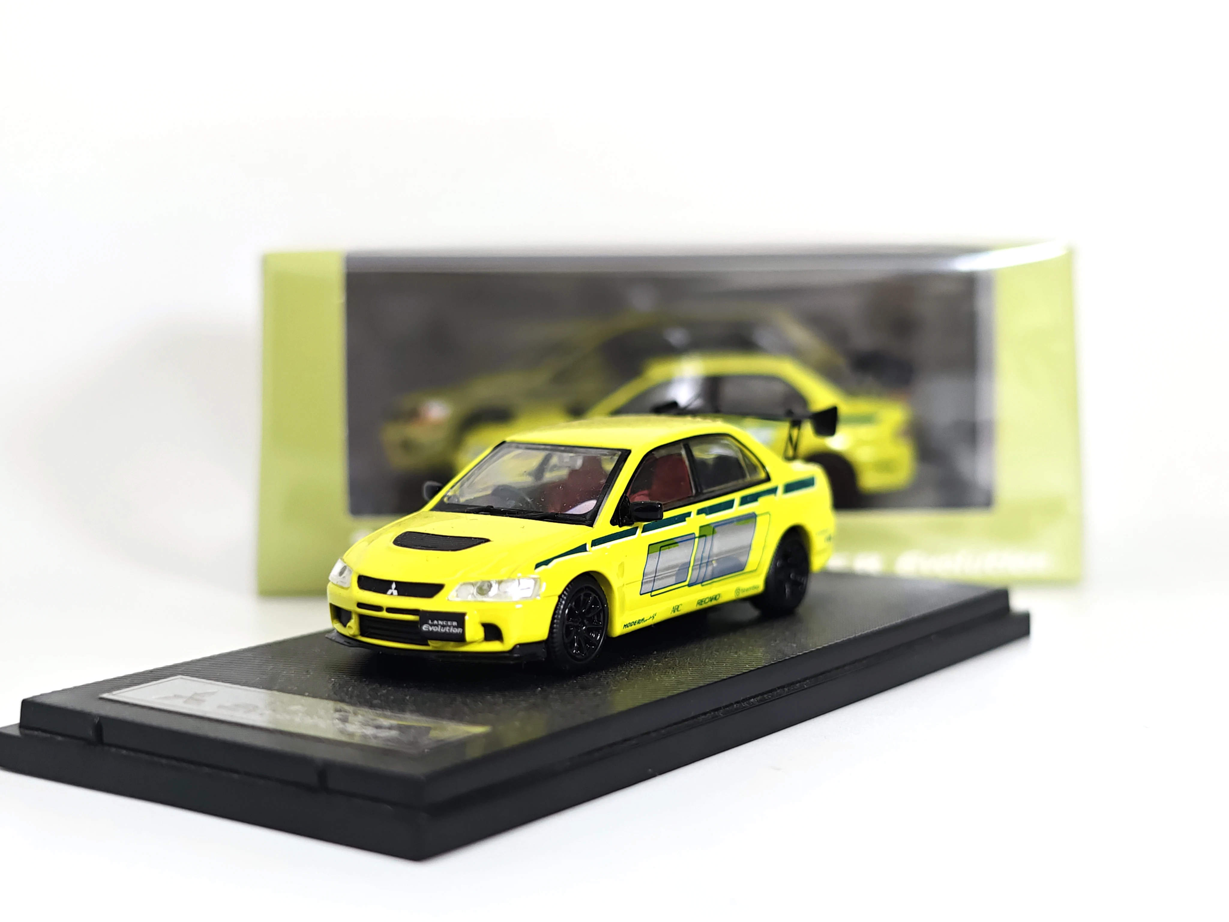 SpeedGT 1:64 FNF Lancer EVOlution EVO moulé sous pression DioramaENE de voiture Collection jouet Миниатюрный
SpeedGT 1:64 FNF Lancer EVOlution EVO moulé sous pression DioramaENE de voiture Collection jouet Миниатюрный