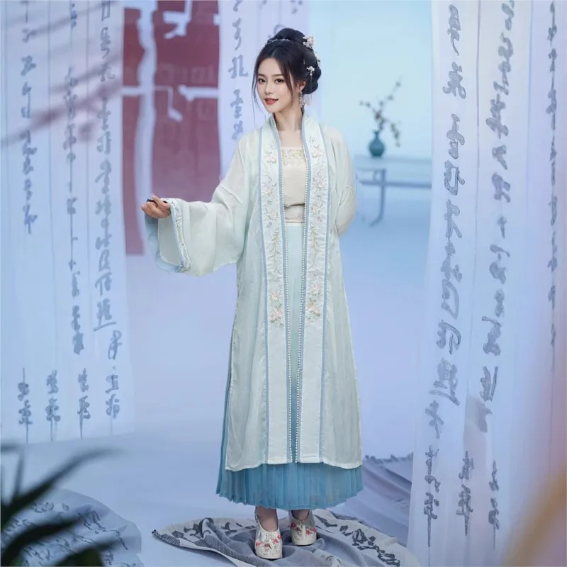 Halter straight collar front gown one-piece pleated skirt Hanfu women's suit
Halter straight collar front gown one-piece pleated skirt Hanfu women's suit