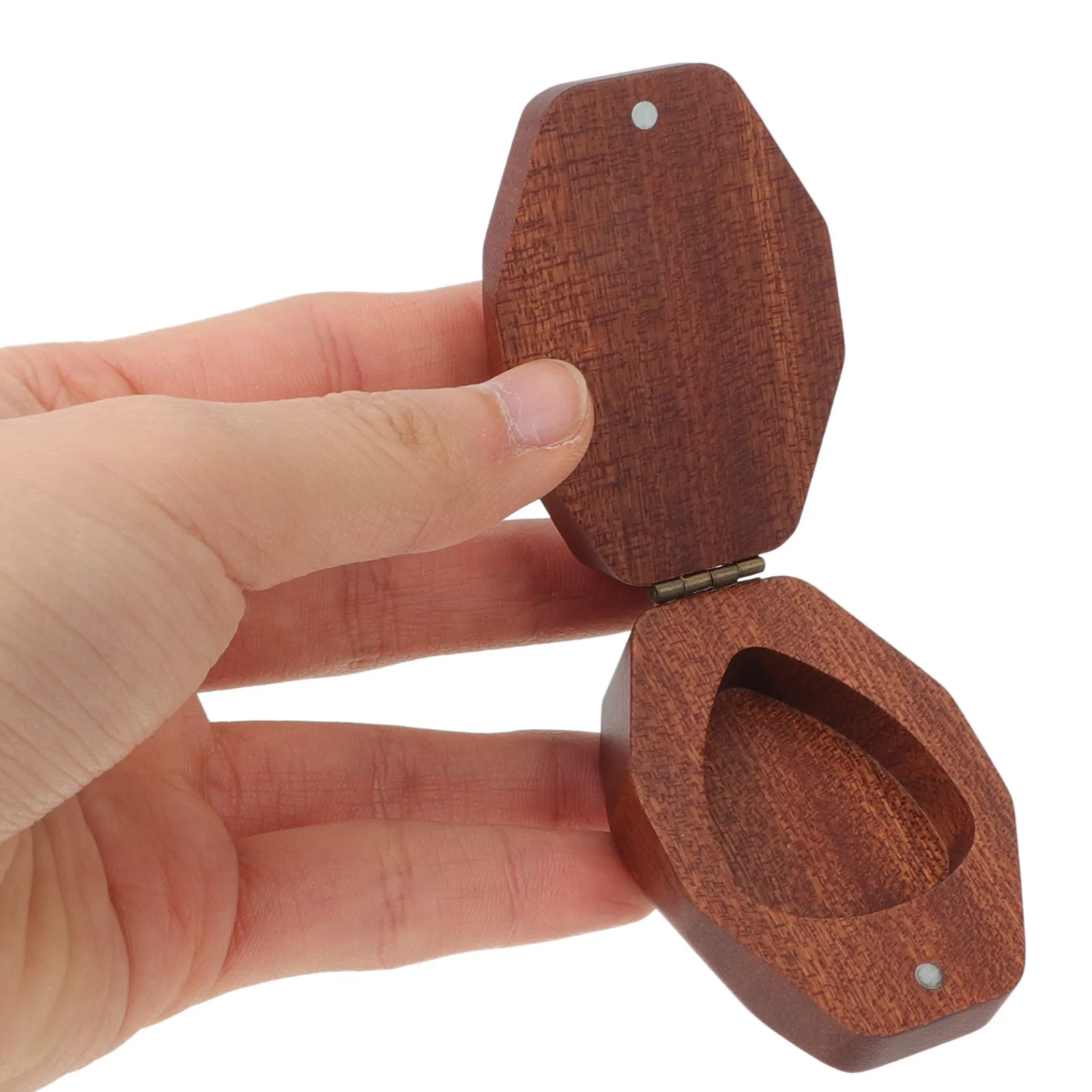Guitar Pick Storage Box Wooden Travel Shaped Case Holder Guitar Parts Accessory Organizer Ukulele Plectrum Box Musical 
Guitar Pick Storage Box Wooden Travel Shaped Case Holder Guitar Parts Accessory Organizer Ukulele Plectrum Box Musical