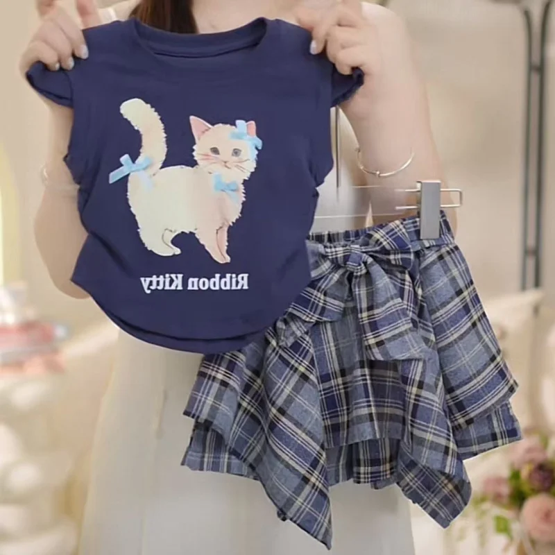 Girls' Suit Summer New Girls' Western Style Cute Cat Vest Fashionable Short Skirt Two-Piece Suit
Girls' Suit Summer New Girls' Western Style Cute Cat Vest Fashionable Short Skirt Two-Piece Suit