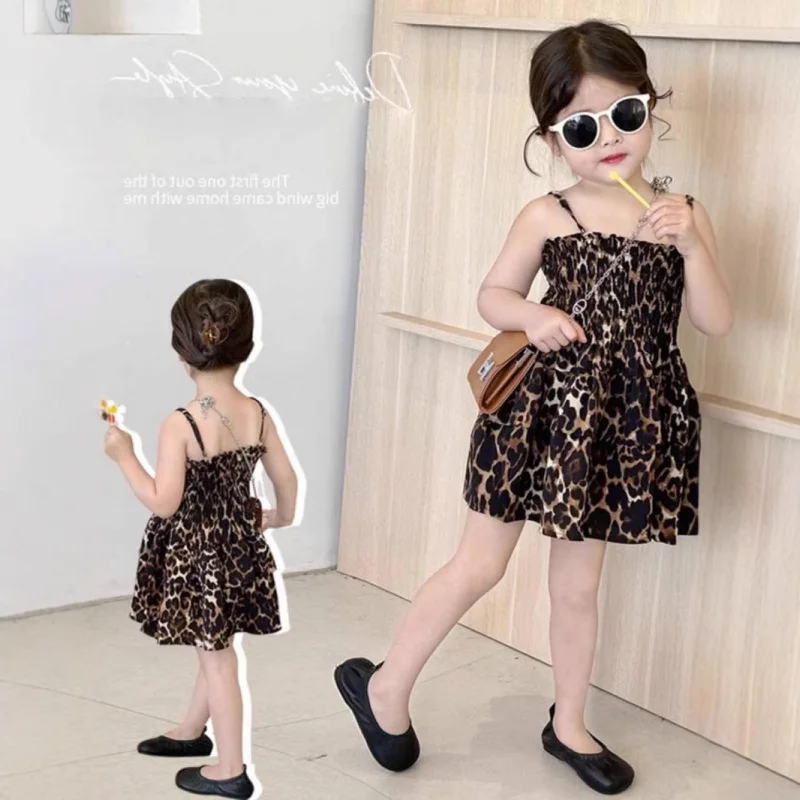 Girls' Summer Dress New Style Strapless Leopard Print Beach Dress Tank Dress Small and Medium Set One Piece Wholesale
Girls' Summer Dress New Style Strapless Leopard Print Beach Dress Tank Dress Small and Medium Set One Piece Wholesale