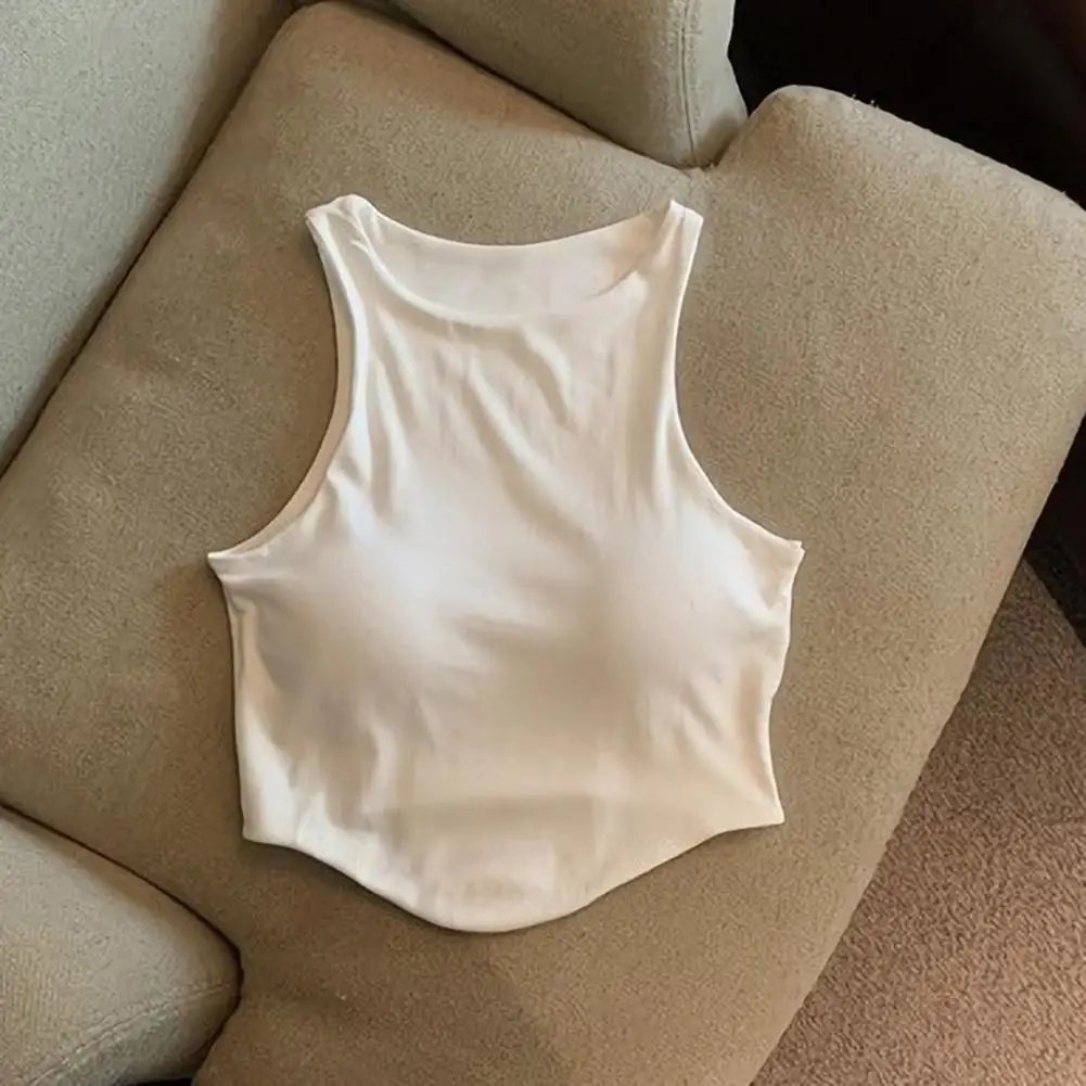 Skin-friendly Workout Top Women's Padded Tank Top with Built-in Bra Double Lined High Neck Camisole Slim Fitted Summer for Going
Skin-friendly Workout Top Women's Padded Tank Top with Built-in Bra Double Lined High Neck Camisole Slim Fitted Summer for Going