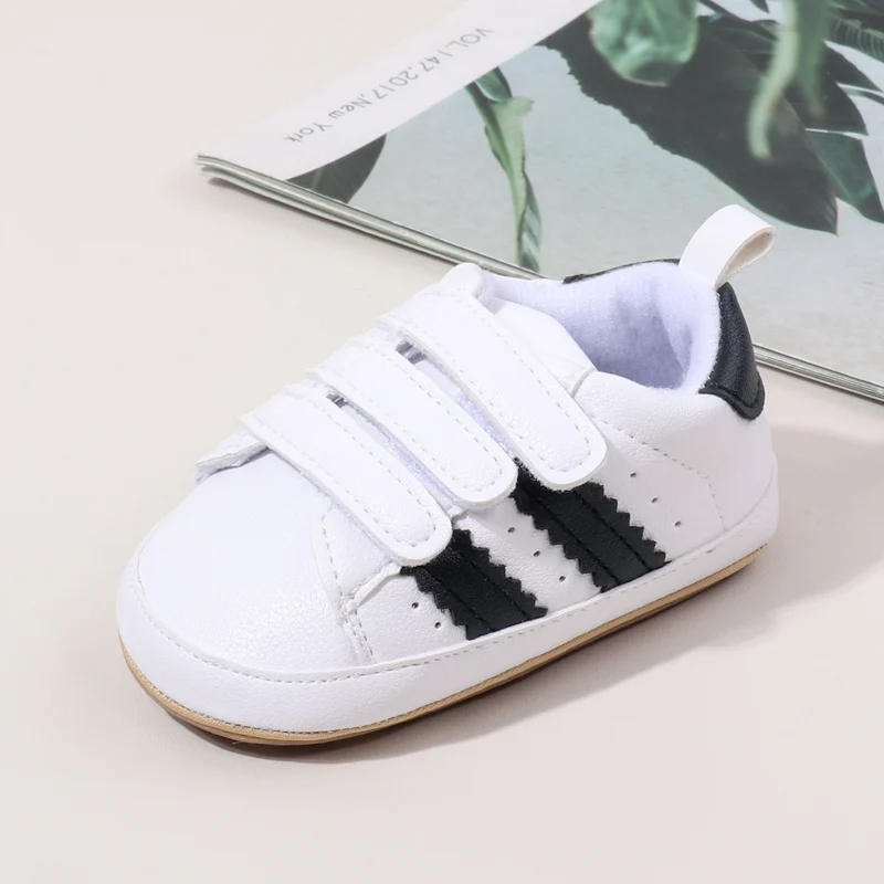 Spring & Autumn Baby Girls and Boys Fashion Design High Quality Sports Shoes TPR Sole Anti Slip Comfortable Toddle Shoes BYQ4176
Spring & Autumn Baby Girls and Boys Fashion Design High Quality Sports Shoes TPR Sole Anti Slip Comfortable Toddle Shoes BYQ4176