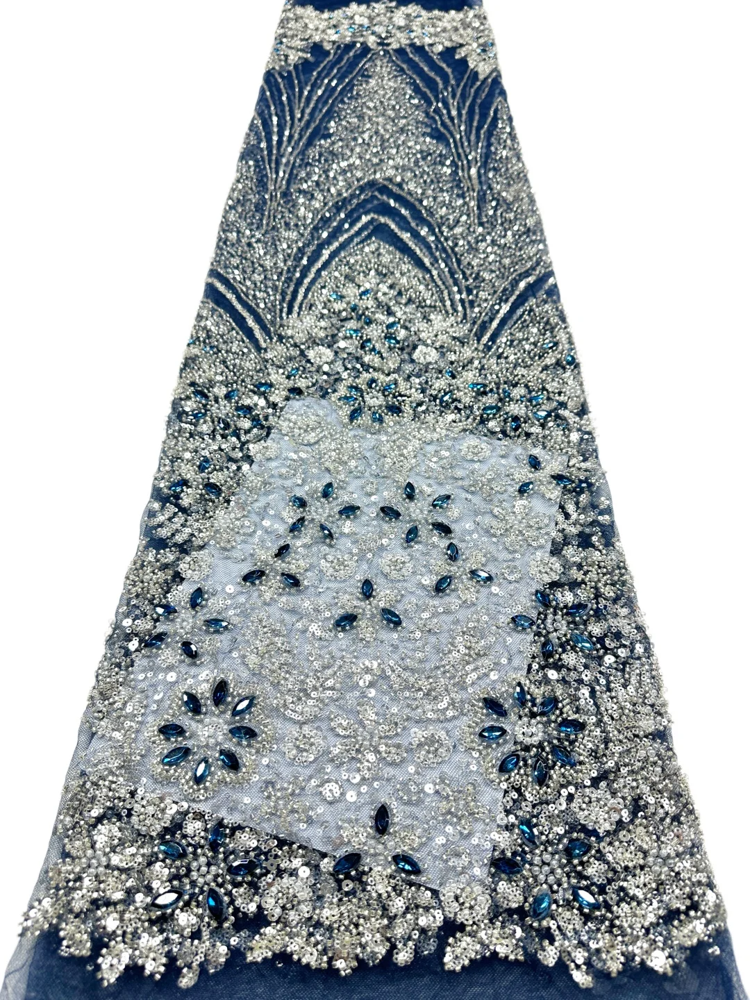 African Sequins Beaded Groom Lace Fabric High Quality French Tulle Lace Fabric 2026 Embroidery Nigerian Lace Fabrics
African Sequins Beaded Groom Lace Fabric High Quality French Tulle Lace Fabric 2026 Embroidery Nigerian Lace Fabrics