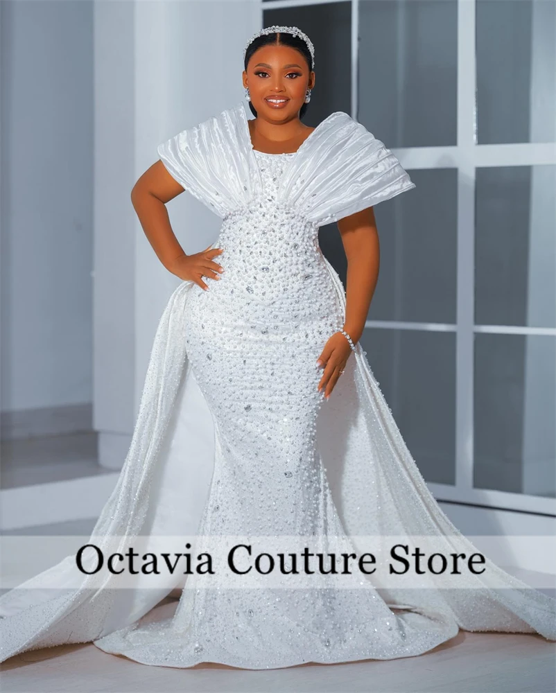 Customized Sweetheart Sparkly Pearls Beads Modest Bridal Dresses with Detachable Train Robe De Mariée Princess Bridal Gowns
Customized Sweetheart Sparkly Pearls Beads Modest Bridal Dresses with Detachable Train Robe De Mariée Princess Bridal Gowns