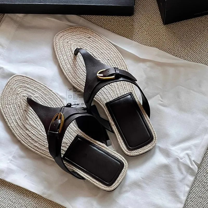 Summer New Women's Shoes Retro Korean Version Flip Flops for Woman Comfort Vacation Casual Shoes Designer Shoes Zapatos De Mujer
Summer New Women's Shoes Retro Korean Version Flip Flops for Woman Comfort Vacation Casual Shoes Designer Shoes Zapatos De Mujer