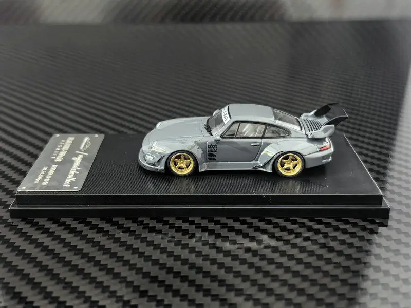 MC 1:64 RWB Porsche 993 High Wing Cement Gray Single Deck Wing Alloy Diecast Model Car
MC 1:64 RWB Porsche 993 High Wing Cement Gray Single Deck Wing Alloy Diecast Model Car