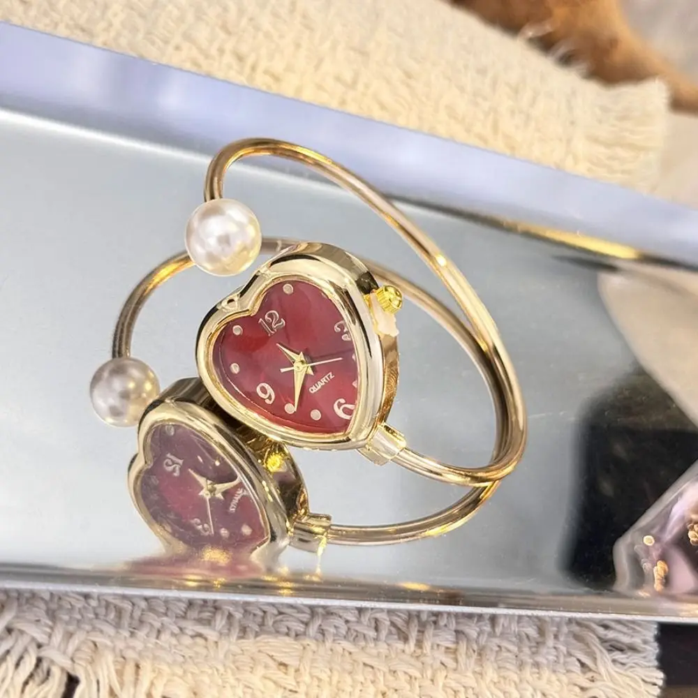 Fashion Heart-shaped Dial Pearl Watch Open Design Elegant Quartz Watch Luxury Adjustable Wristwatch for Women
Fashion Heart-shaped Dial Pearl Watch Open Design Elegant Quartz Watch Luxury Adjustable Wristwatch for Women