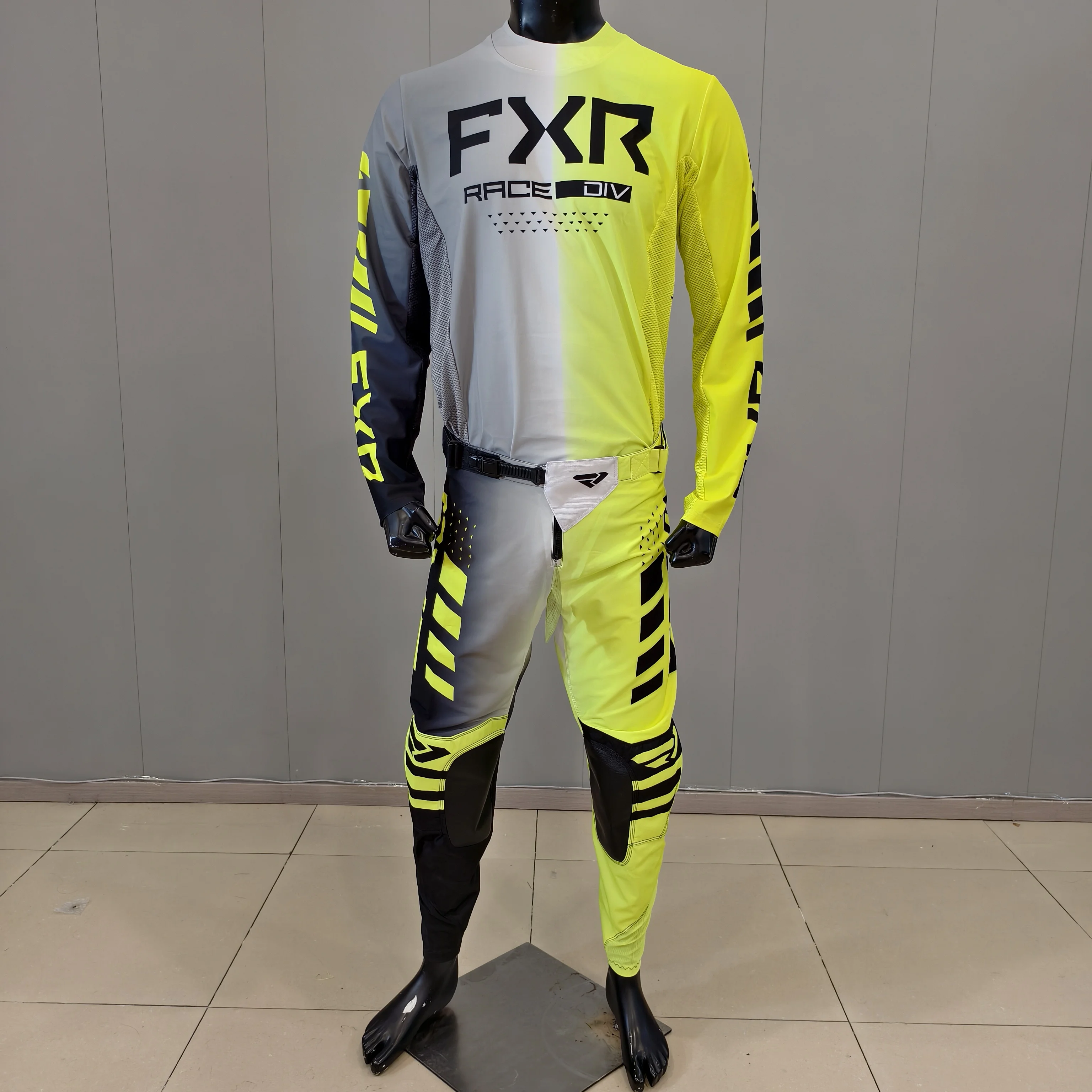 2025 Motorcycle Clothing Set Off Road MX Jersey Pants Set Dirt Bike Combo Gear Set Racing Motocross Set
2025 Motorcycle Clothing Set Off Road MX Jersey Pants Set Dirt Bike Combo Gear Set Racing Motocross Set