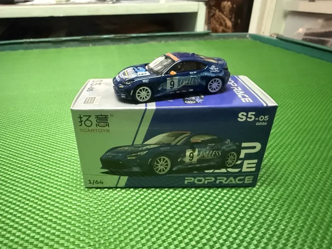 2025 New Xcartoys X Pop Race 1:64 Alloy Car Model Gr86 Endless Blue Diecast Model Car Toy Gift
2025 New Xcartoys X Pop Race 1:64 Alloy Car Model Gr86 Endless Blue Diecast Model Car Toy Gift