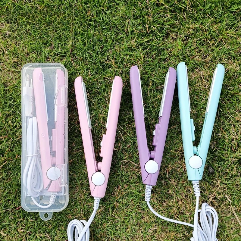 3 in 1 Hair Iron High Quality flat iron Straightening hot comb mini professional hair straightener & Curling Iron Styling Tools
3 in 1 Hair Iron High Quality flat iron Straightening hot comb mini professional hair straightener & Curling Iron Styling Tools