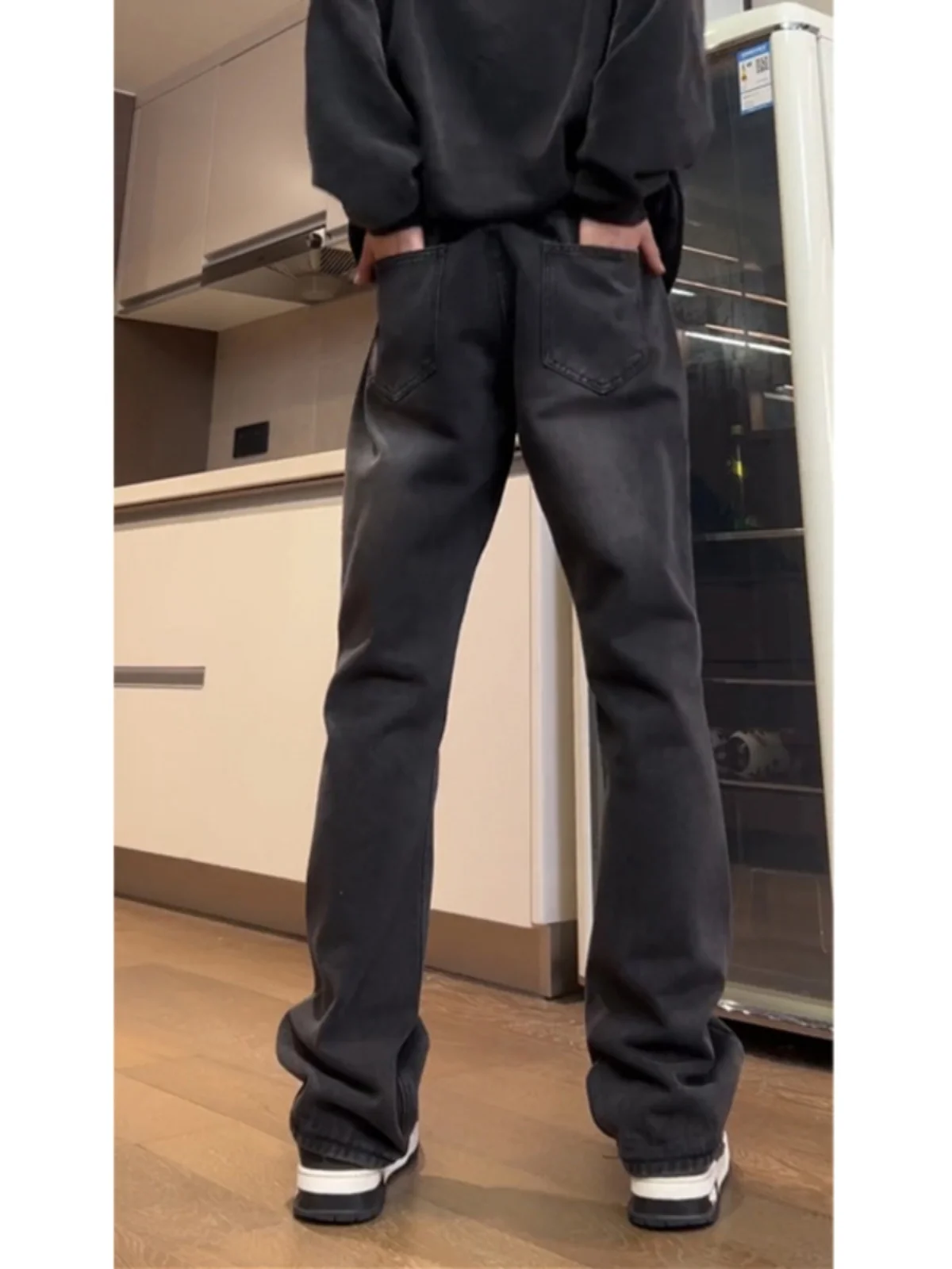 American Vibe Men's Jeans Trendy High Waist Straight Leg Micro Flared Cotton Denim Youthful Wear Resistant Long Trousers
American Vibe Men's Jeans Trendy High Waist Straight Leg Micro Flared Cotton Denim Youthful Wear Resistant Long Trousers