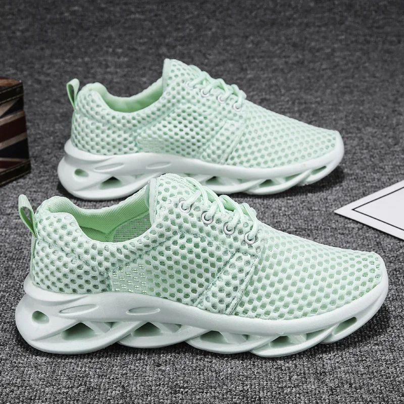 2024 New Green Lightweight Running Sneakers Men's Shoes Hollow Sports Shoes Men Breathable Casual Gym Sneakers Male Trainers
2024 New Green Lightweight Running Sneakers Men's Shoes Hollow Sports Shoes Men Breathable Casual Gym Sneakers Male Trainers