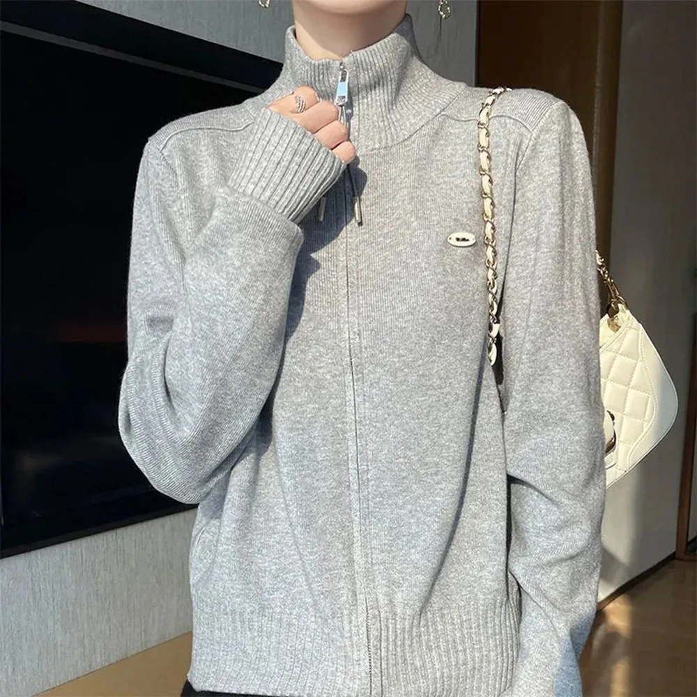 Корейский женский свитер с половиной шеи и двойной молнией, пуловер, модная осенне-зимняя универсальная рубашка, свитер, женские джемперы
Корейский женский свитер с половиной шеи и двойной молнией, пуловер, модная осенне-зимняя универсальная рубашка, свитер, женские джемперы