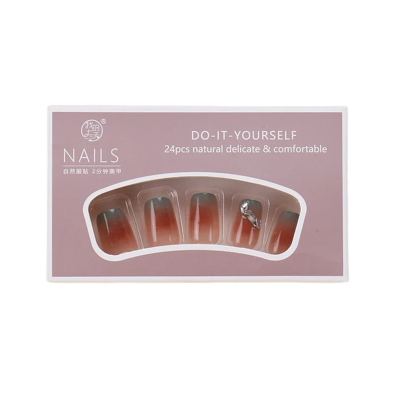 Wear nail pieces, gradual change in autumn and winter, nude French nail stickers, finished removable fake nails
Wear nail pieces, gradual change in autumn and winter, nude French nail stickers, finished removable fake nails