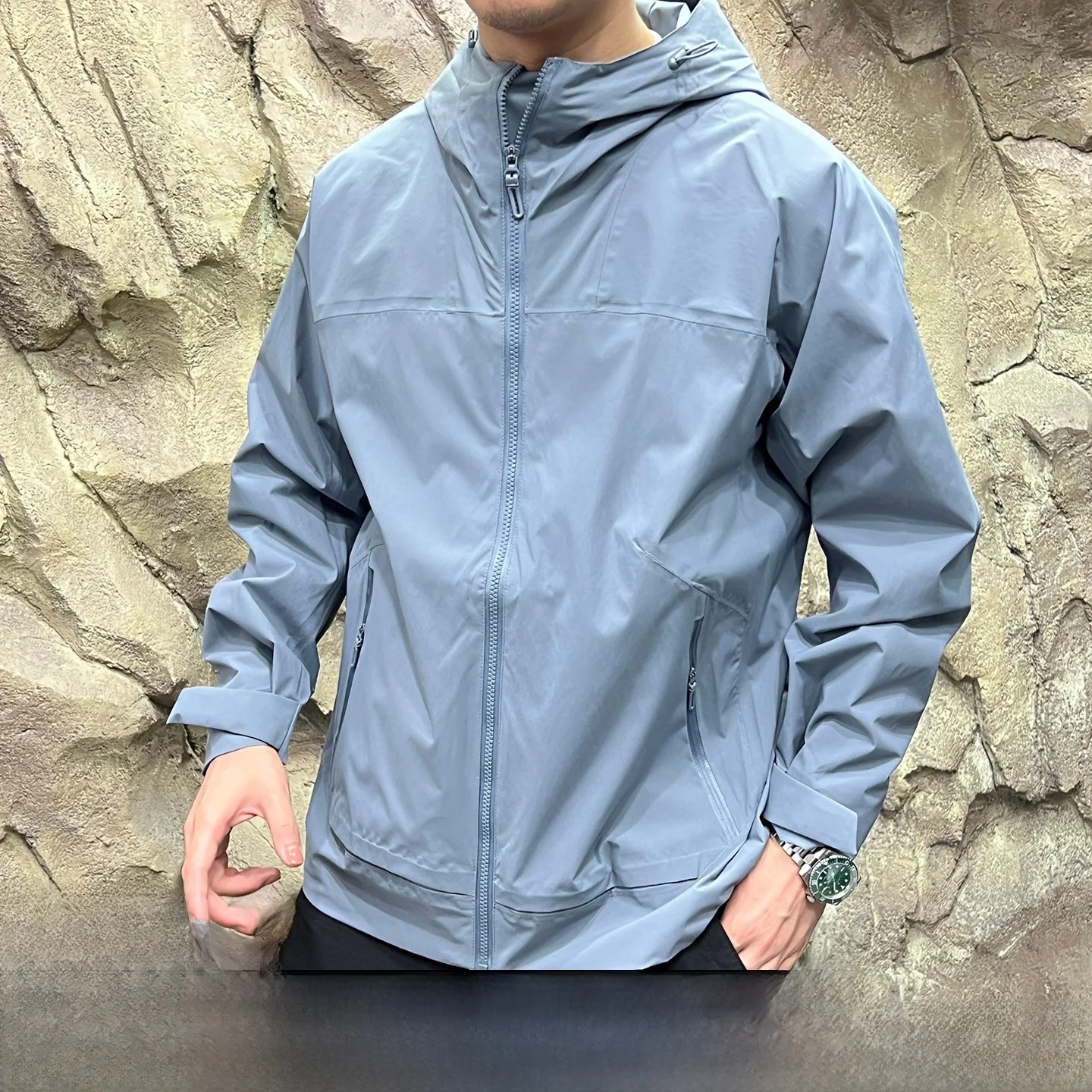 Dingli Main Prtion! High End Full Prure Glue! 3D Tailoring! Autumn Outdoor Soft ell Waterproof Windproof Jaet Coat
Dingli Main Prtion! High End Full Prure Glue! 3D Tailoring! Autumn Outdoor Soft ell Waterproof Windproof Jaet Coat