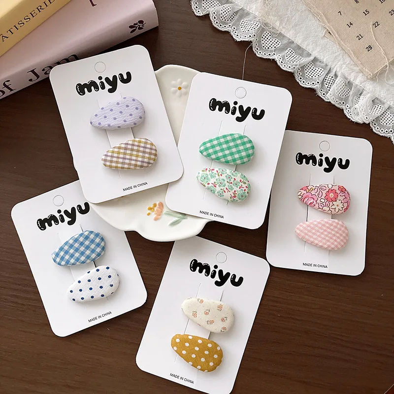 Delicate Small Teardrop Cloth Side BB Clips Dot Check Floral Pattern Bangs Hairpins Elegant Hair Accessories for Kids Daily Wear
Delicate Small Teardrop Cloth Side BB Clips Dot Check Floral Pattern Bangs Hairpins Elegant Hair Accessories for Kids Daily Wear