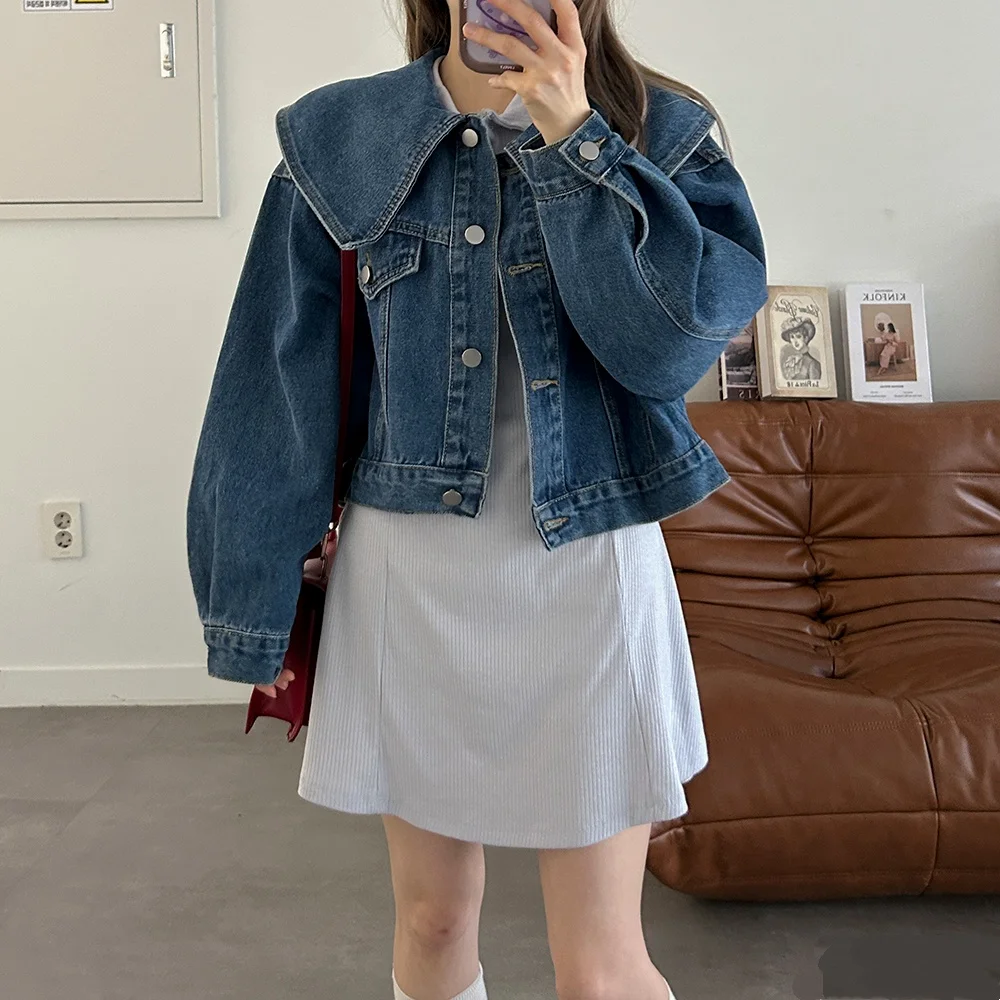 2026 New Chic Korean Style Fashionable Short Classic Version Design Sensation Anti-Aging Retro Wind Outerwear for Women
2026 New Chic Korean Style Fashionable Short Classic Version Design Sensation Anti-Aging Retro Wind Outerwear for Women