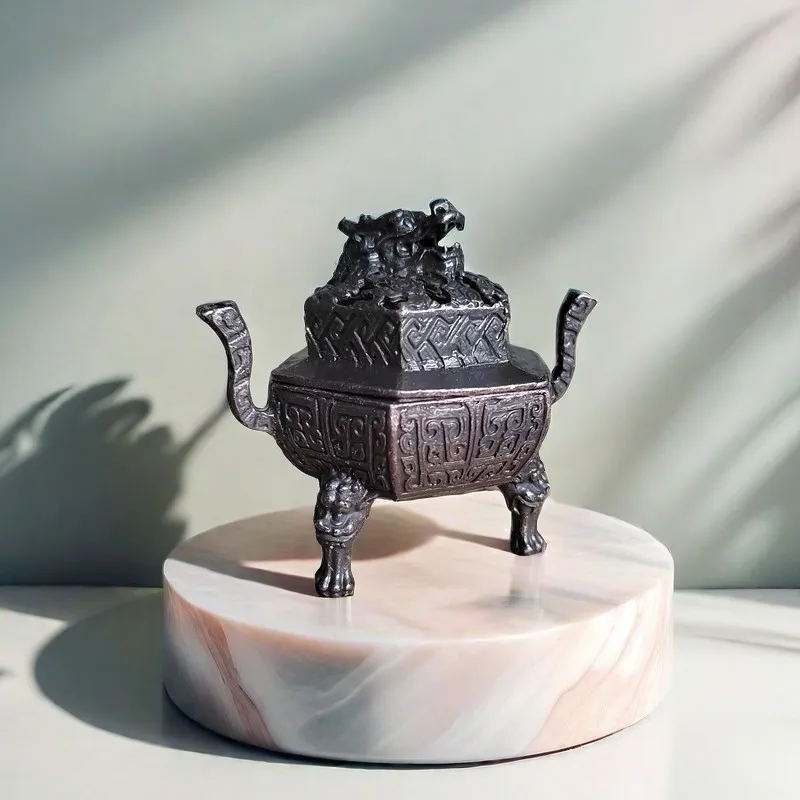 Dragon Head Pure Copper Antique Style Ming and Qing Retro Home Indoor Living Room Vintage Incense Burner Ganoderma Burner Flower
Dragon Head Pure Copper Antique Style Ming and Qing Retro Home Indoor Living Room Vintage Incense Burner Ganoderma Burner Flower