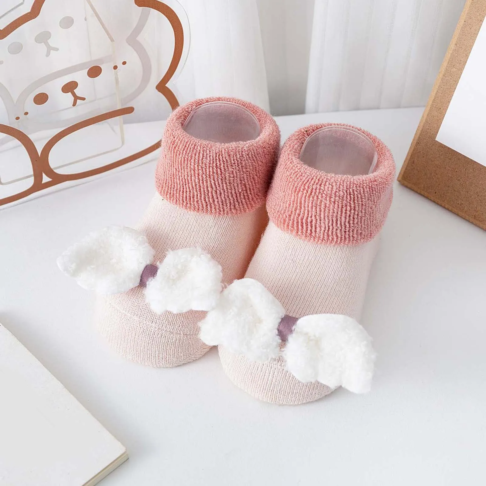 2024 Autumn And Winter Comfortable Baby Toddler Shoes Cute Cartoon Fish Carrot Shape Children Cotton Warm Breathable Non Slip
2024 Autumn And Winter Comfortable Baby Toddler Shoes Cute Cartoon Fish Carrot Shape Children Cotton Warm Breathable Non Slip