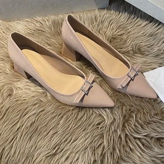 2026 PU Leather Mary Janes - French Vintage Pointed Toe Bowknot Pumps Women Chunky Heel Shallow Shoes Women 52145
2026 PU Leather Mary Janes - French Vintage Pointed Toe Bowknot Pumps Women Chunky Heel Shallow Shoes Women 52145