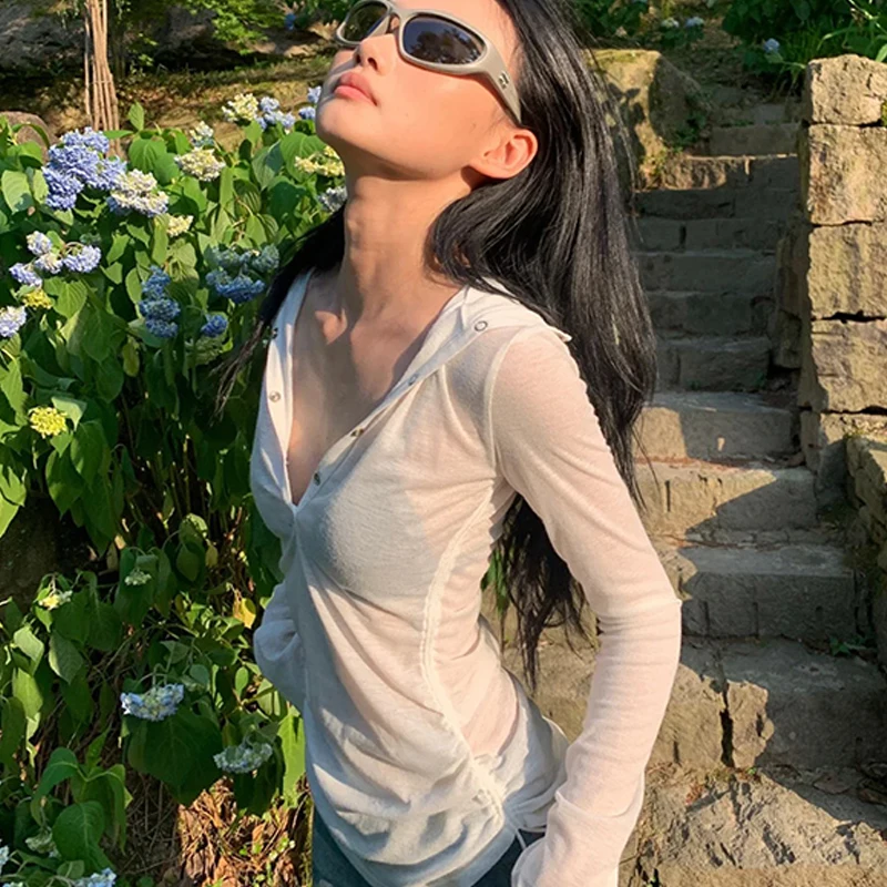 Женская модная повседневная тонкая футболка с длинным рукавом и капюшоном, популярный плиссированный топ для девушек с защитой от солнца
Женская модная повседневная тонкая футболка с длинным рукавом и капюшоном, популярный плиссированный топ для девушек с защитой от солнца