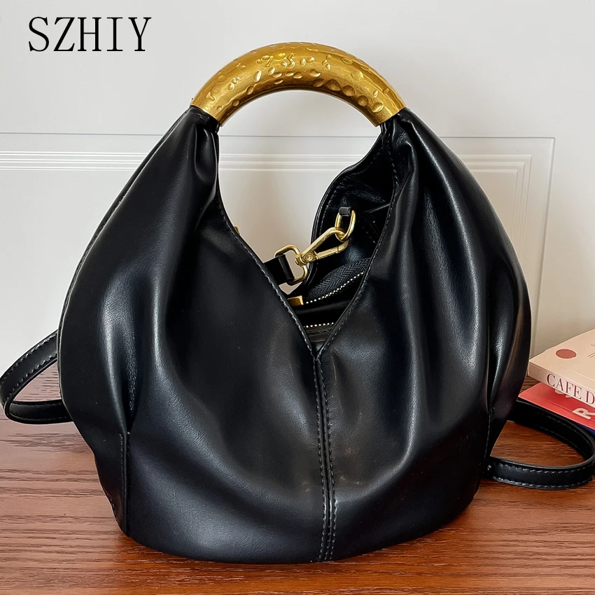 Luxury Designer Handbag Women Gold One Shoulder Diagonal Cross Bag New Medium-sized Office Soft Pocket Crossbody Purse for Girls
Luxury Designer Handbag Women Gold One Shoulder Diagonal Cross Bag New Medium-sized Office Soft Pocket Crossbody Purse for Girls