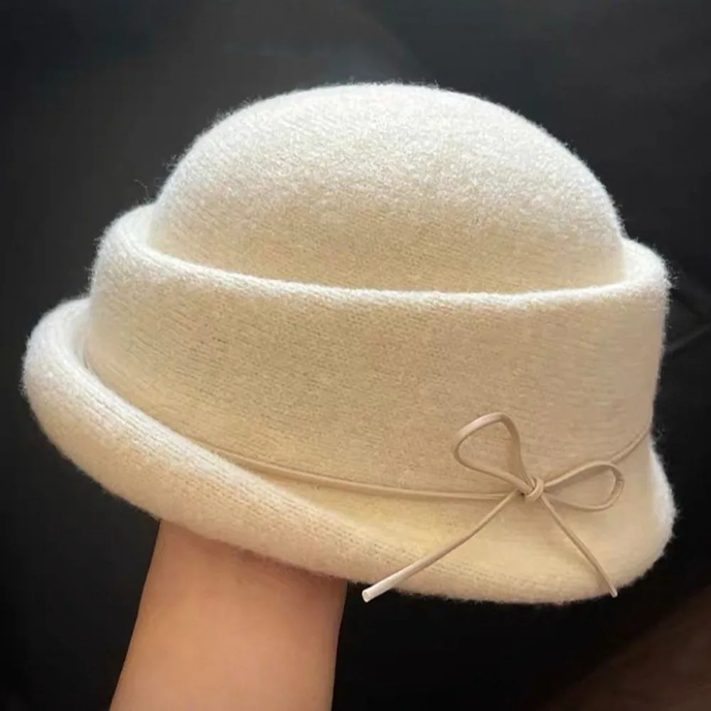 Шерстяной берет в стиле ретро, мягкий британский цилиндр с закрученными краями, однотонный зимний теплый модный фетровый шляпа
Шерстяной берет в стиле ретро, мягкий британский цилиндр с закрученными краями, однотонный зимний теплый модный фетровый шляпа