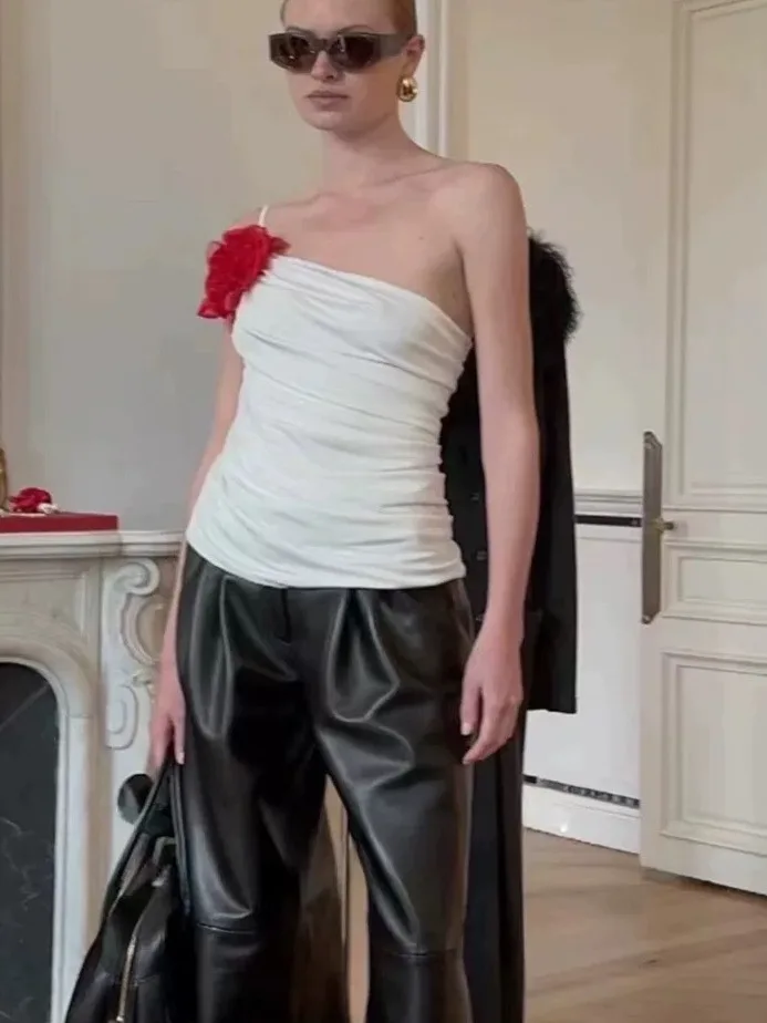 White Single oulder Pleated Slimming Base Csole Women's Flower Top Outerwear Strap Vest Inner Match Cotton Summer Regula...
White Single oulder Pleated Slimming Base Csole Women's Flower Top Outerwear Strap Vest Inner Match Cotton Summer Regula...