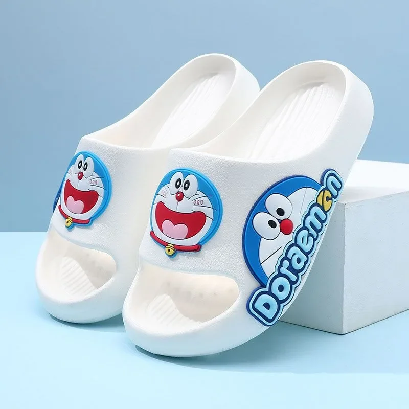 Детские тапочки Doraemon Jingle Cat из материала EVA, нескользящие, с мягкой подошвой, для лета, для дома и улицы.
Детские тапочки Doraemon Jingle Cat из материала EVA, нескользящие, с мягкой подошвой, для лета, для дома и улицы.