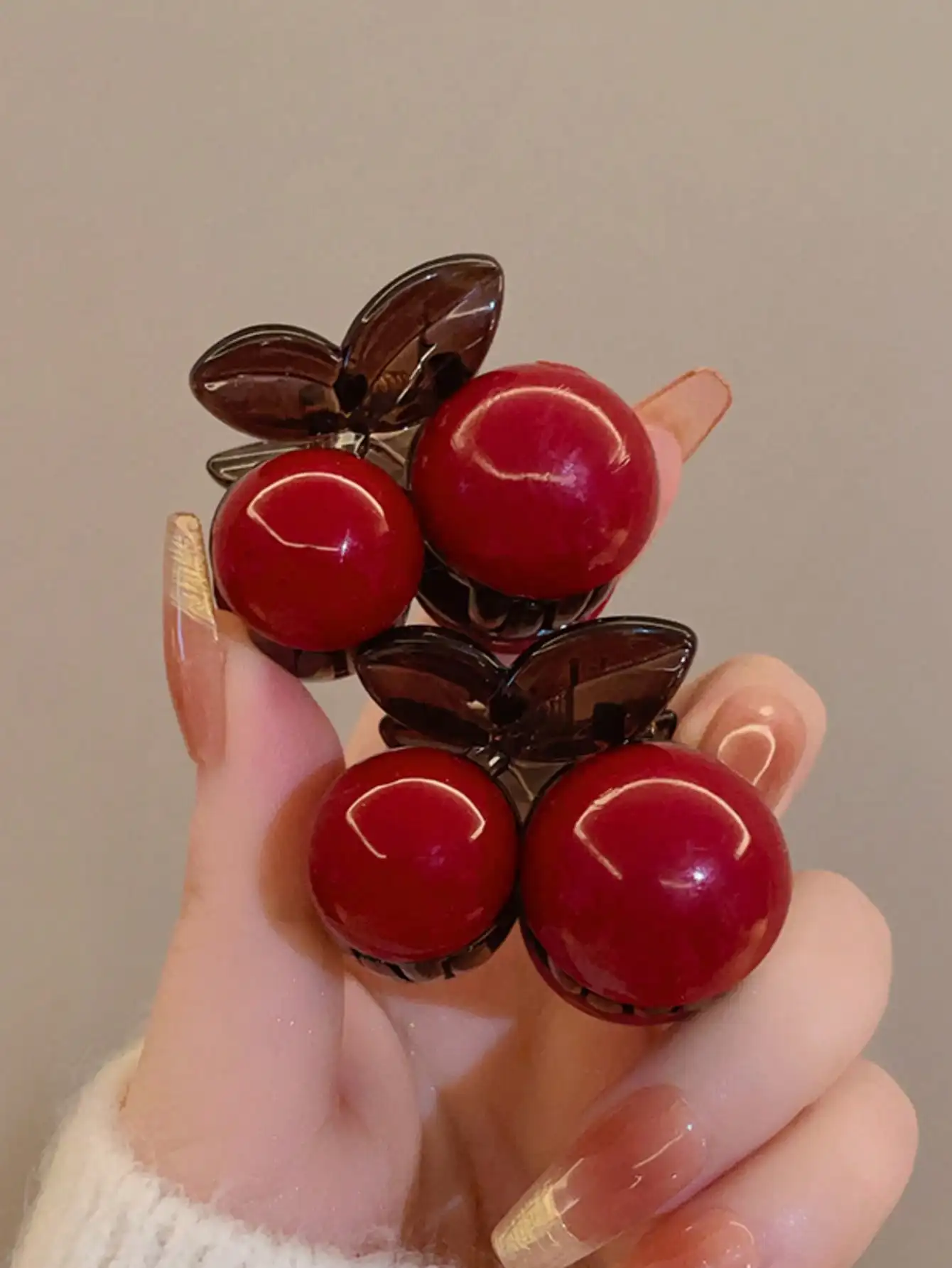 2pcs Women's Red Cherry Small Hair Clipper Bangs Clip, Side Part Hair Clip, High Ponytail Clip, Hair Accessory Fashion Claw Clip, Winter Hair Clip Women Hair Claws Women Hair Accessories Summer Outfits Hair Clips
2pcs Women's Red Cherry Small Hair Clipper Bangs Clip, Side Part Hair Clip, High Ponytail Clip, Hair Accessory Fashion Claw Clip, Winter Hair Clip Women Hair Claws Women Hair Accessories Summer Outfits Hair Clips