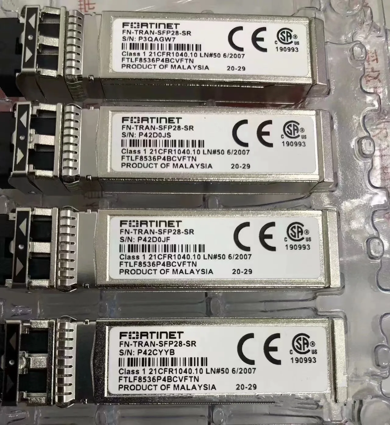 FORTINET 32GB SFP Fiber Transceiver FN-TRAN-SFP28-SR FTLF8536P4BCVFTN 32G Transceiver SFP
FORTINET 32GB SFP Fiber Transceiver FN-TRAN-SFP28-SR FTLF8536P4BCVFTN 32G Transceiver SFP