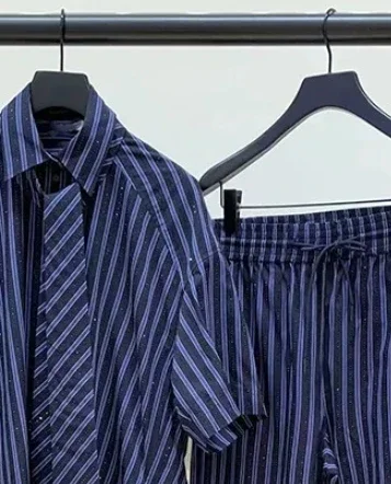 Women Hot Rhinestone Contrast Striped Set Early Autumn 2024 New Lady Turn Down Collar Single Breasted Blouse or Straight Pants
Women Hot Rhinestone Contrast Striped Set Early Autumn 2024 New Lady Turn Down Collar Single Breasted Blouse or Straight Pants