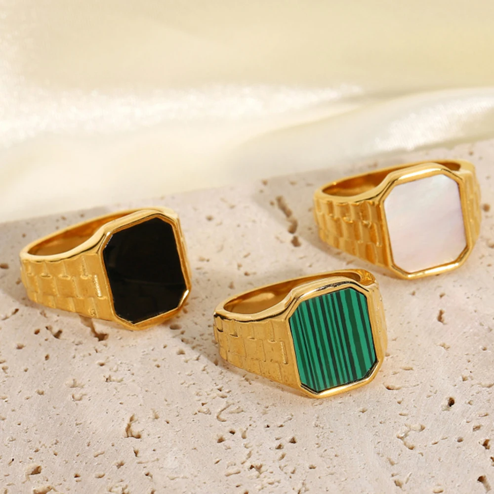 2025 New European And American Fashion 18K Vacuum Plating Stainless Steel Rectangular INS Ring For Women
2025 New European And American Fashion 18K Vacuum Plating Stainless Steel Rectangular INS Ring For Women