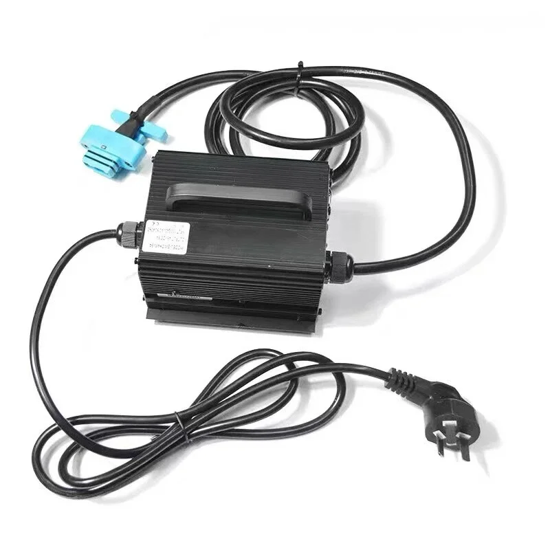 Зарядное устройство для литиевых аккумуляторов 48В 5А для электрических тележек Heli/Jiali CBD18/20J-LI3
Зарядное устройство для литиевых аккумуляторов 48В 5А для электрических тележек Heli/Jiali CBD18/20J-LI3