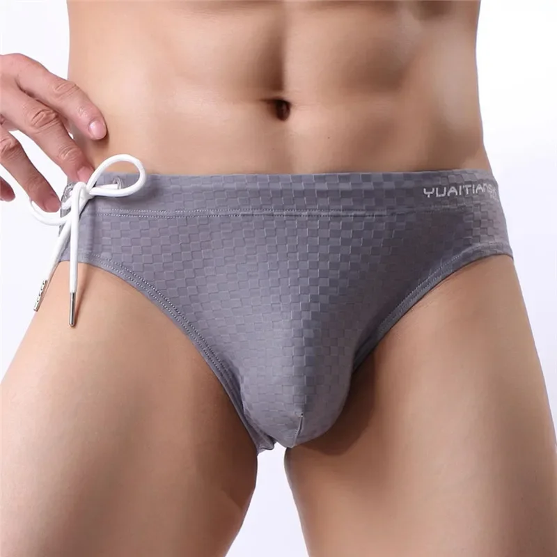 Sexy Men's Underwear Briefs Pure Color One Piece Breathable Bandage Fashionable Sexy Men Brief Underpants
Sexy Men's Underwear Briefs Pure Color One Piece Breathable Bandage Fashionable Sexy Men Brief Underpants