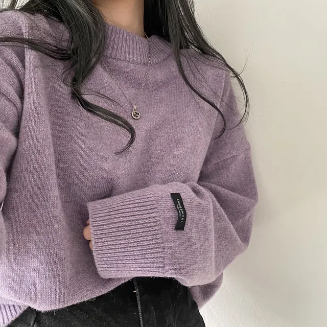 Korean style Autumn and winter loose lazy large version of the knitted round neck pullover medium-length warm jumper women
Korean style Autumn and winter loose lazy large version of the knitted round neck pullover medium-length warm jumper women