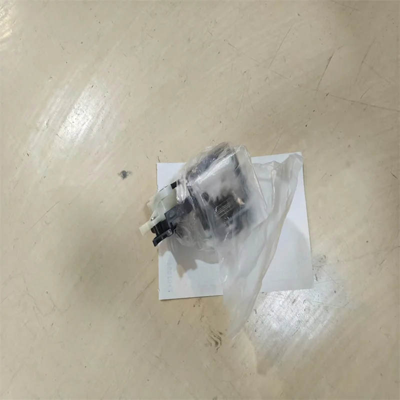 3 шт. L3118 насос с чернилами, укупорочный блок для очистки Epson L1110 L3100 L3106 L3108 L3110 L3101 L3115 L3116 L3117 L3119 L3150
3 шт. L3118 насос с чернилами, укупорочный блок для очистки Epson L1110 L3100 L3106 L3108 L3110 L3101 L3115 L3116 L3117 L3119 L3150