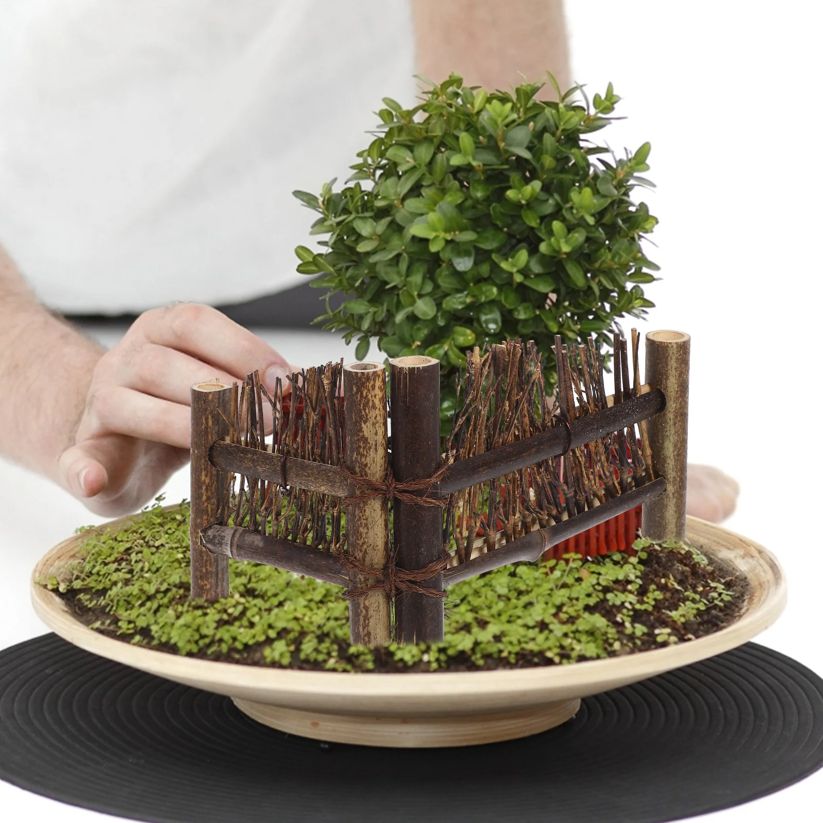 1pc Micro Landscape Fence Mini Decorations Compact Artistic Versatile Garden Prop Fairy Outdoor DIY Ornaments
1pc Micro Landscape Fence Mini Decorations Compact Artistic Versatile Garden Prop Fairy Outdoor DIY Ornaments