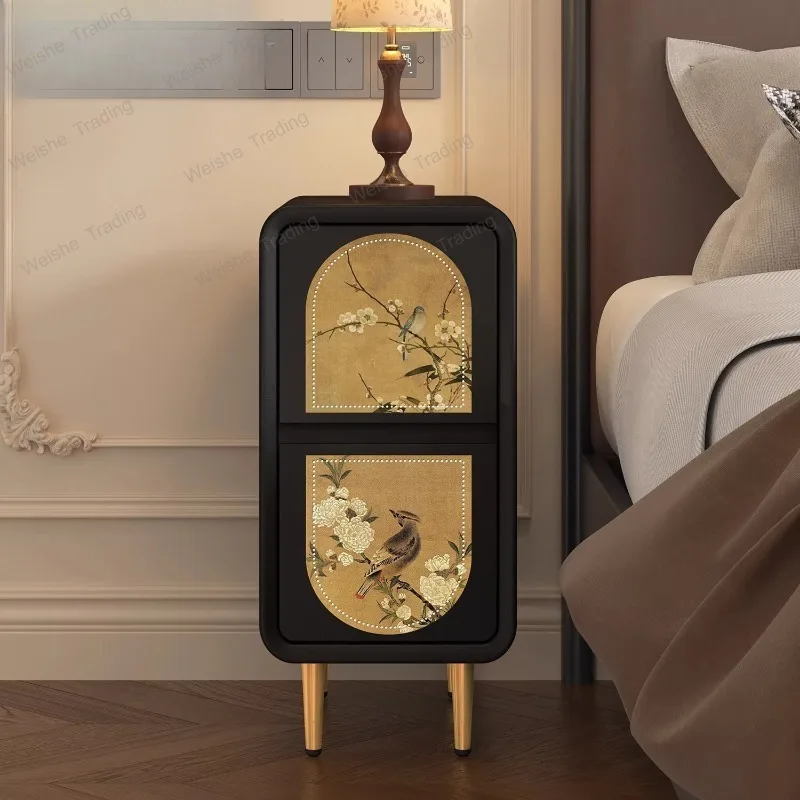 Solid wood black medieval style small narrow legged bedside table cat scratching skin bedroom small apartment bedside storage
Solid wood black medieval style small narrow legged bedside table cat scratching skin bedroom small apartment bedside storage