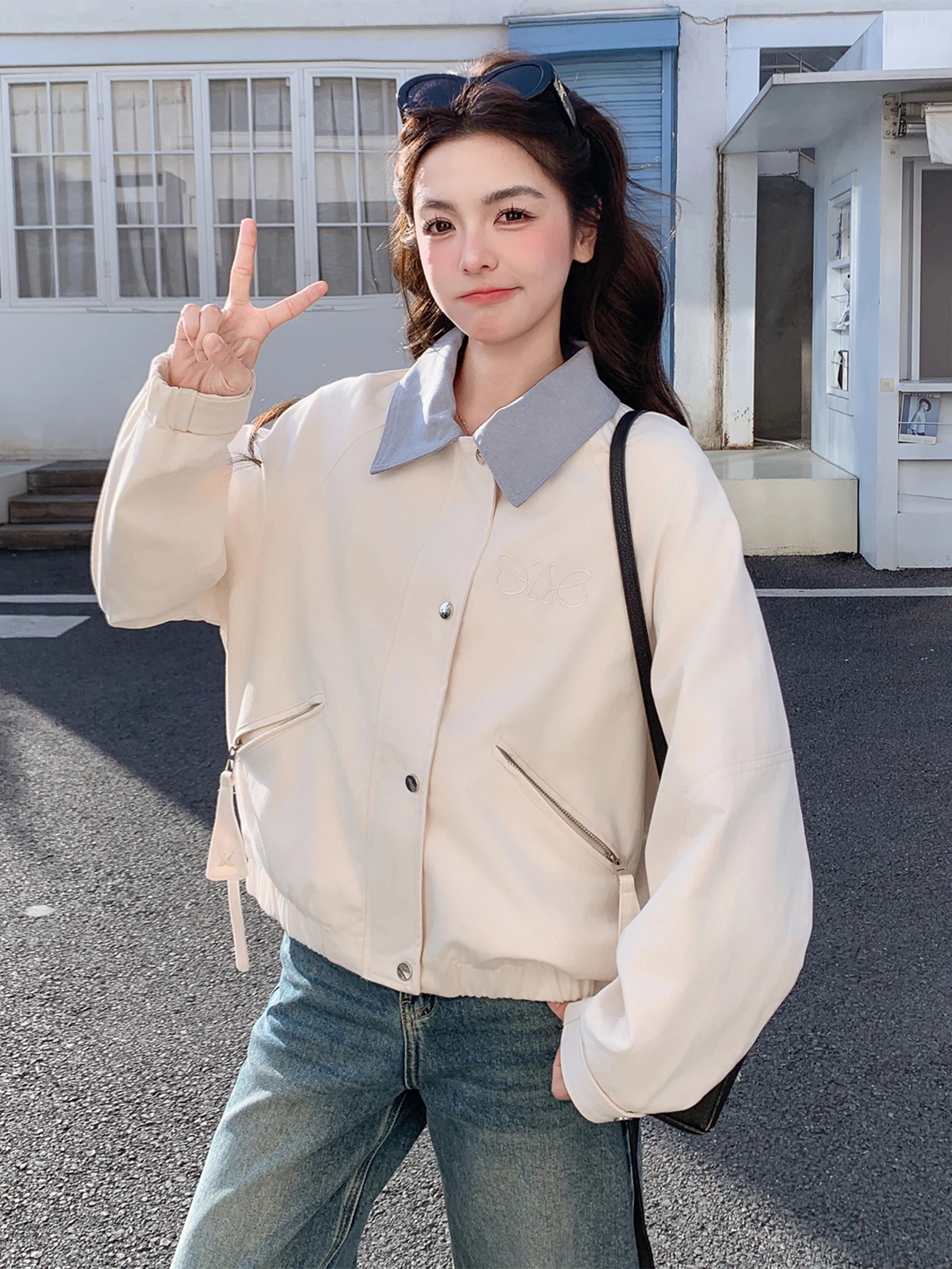 Casual Color Block Collar Short Jacket Women's Spring 2026 Fashion Stylish Small Size Windbreaker Top Button Closure Long Sleeve
Casual Color Block Collar Short Jacket Women's Spring 2026 Fashion Stylish Small Size Windbreaker Top Button Closure Long Sleeve