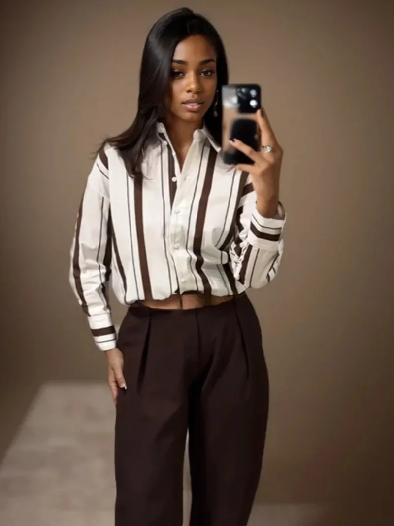 Women Casual Shirt Blouse Spring New Fashion Simple Striped Poplin Casual Loose Long Sleeve Lapel Shirt Women Tops
Women Casual Shirt Blouse Spring New Fashion Simple Striped Poplin Casual Loose Long Sleeve Lapel Shirt Women Tops