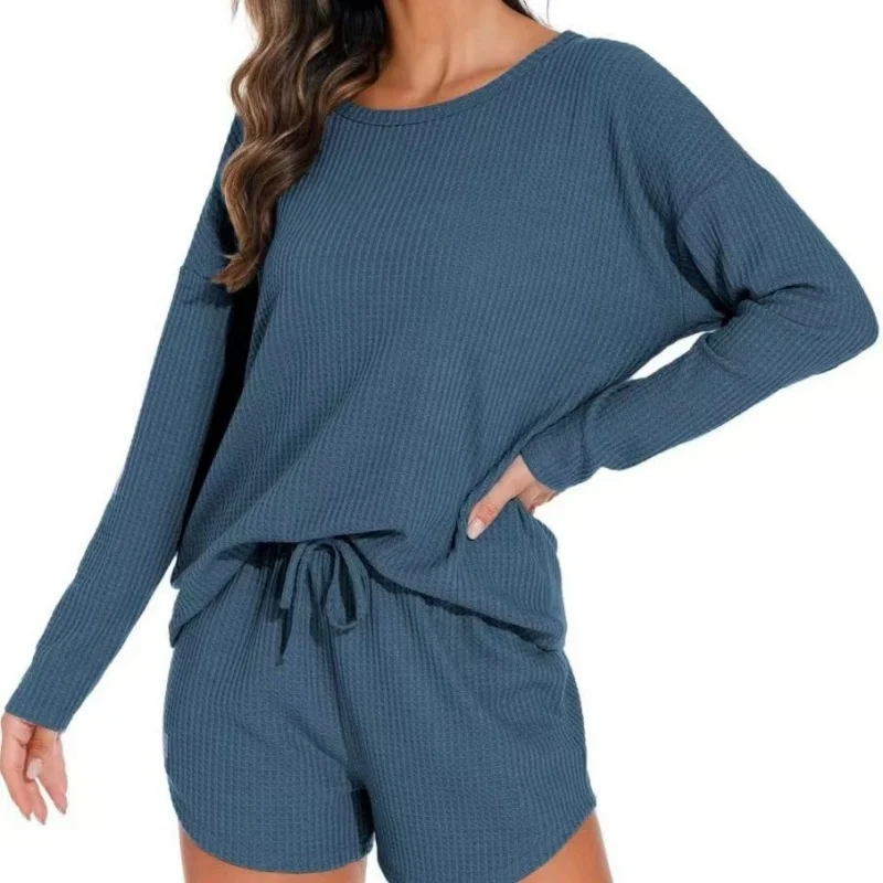Женские однотонные вафельные трикотажные пижамные комплекты с длинным рукавом и круглым вырезом, шорты на шнурке, одинаковый комплект для отдыха, повседневный женский комплект из двух предметов 2025 
Женские однотонные вафельные трикотажные пижамные комплекты с длинным рукавом и круглым вырезом, шорты на шнурке, одинаковый комплект для отдыха, повседневный женский комплект из двух предметов 2025