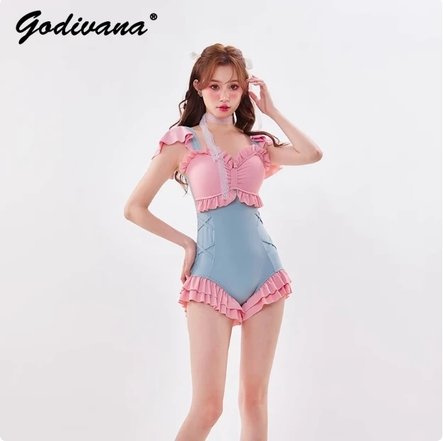 Y2K Girls Sweet Ruffled Edge One-Piece Swimsuit 2025 New Summer Slim Swimwear Women's Holiday Beach Vacation Swim Suit
Y2K Girls Sweet Ruffled Edge One-Piece Swimsuit 2025 New Summer Slim Swimwear Women's Holiday Beach Vacation Swim Suit