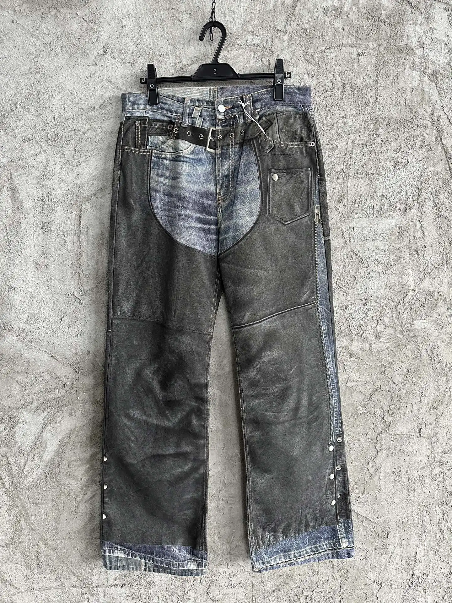 Owen Seak Men's Jeans Cargo Pants Streetwear Baggy Y2K Oversized Denim Loose Long Black Trousers
Owen Seak Men's Jeans Cargo Pants Streetwear Baggy Y2K Oversized Denim Loose Long Black Trousers