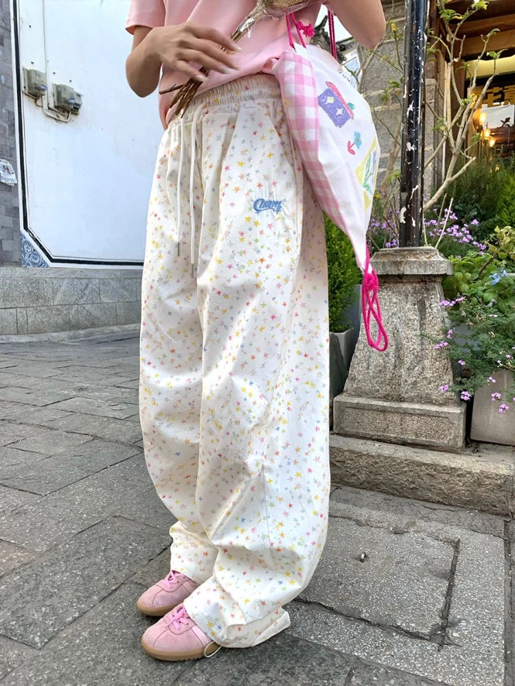 HOUZHOU Sweet Stars Print Lettert Embroidery Women Pants Wide Leg Korean Fashion Trousers Baggy Casual Preppy Female Cute New
HOUZHOU Sweet Stars Print Lettert Embroidery Women Pants Wide Leg Korean Fashion Trousers Baggy Casual Preppy Female Cute New