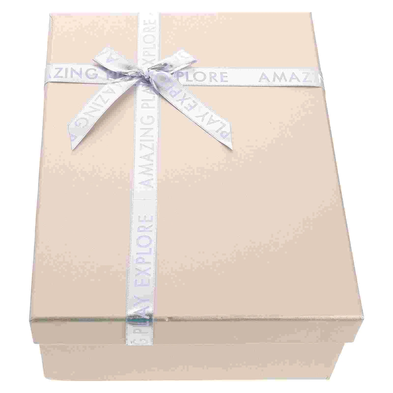 Goodie Bag Favors Valentine's Day Box Clothing Boxes for Gifts Party Holder Ribbon Bows Golden Cardboard
Goodie Bag Favors Valentine's Day Box Clothing Boxes for Gifts Party Holder Ribbon Bows Golden Cardboard